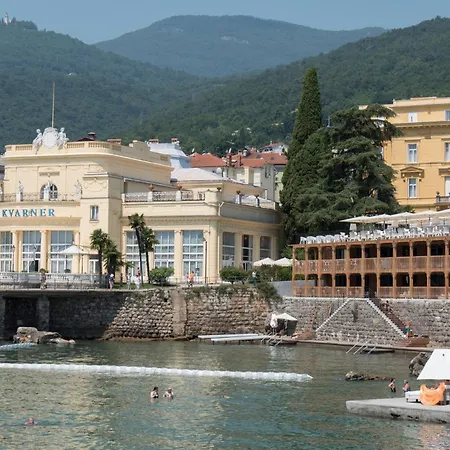 Azureo With Ocean View Apartament *