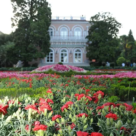 Azureo With Ocean View *