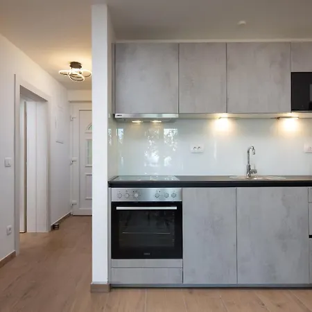 Apartment Azureo With Ocean View By Stadtlandnest