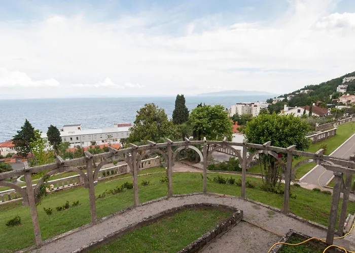 Apartament Azureo With Ocean View Opatija