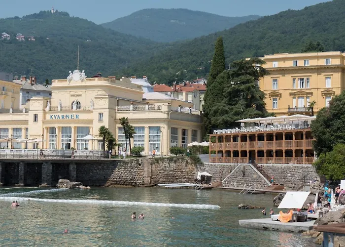 Azureo With Ocean View *