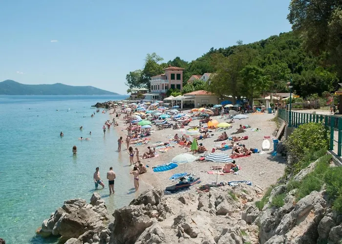 Lägenhet Azureo With Ocean View Opatija