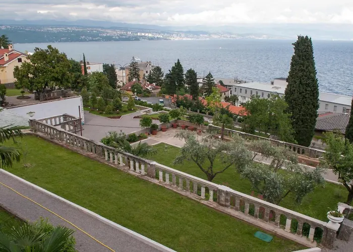 Azureo With Ocean View * Opatija